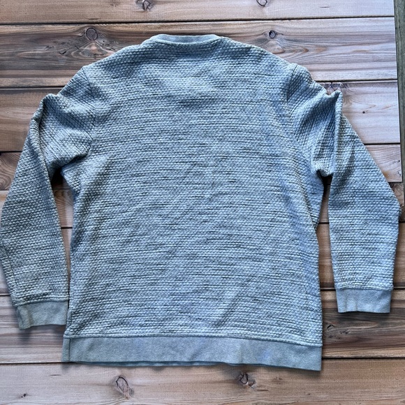 Alfani Men's Crewneck Sweater in Textured Gray - Picture 2 of 6